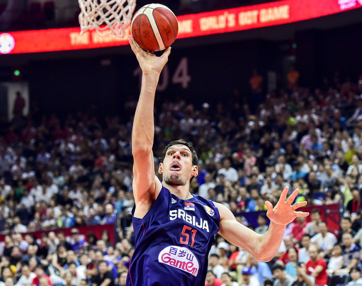 开云官网- 塞尔维亚队前途光明！，西亚卡姆新星战术调整表现突出再创辉煌时刻